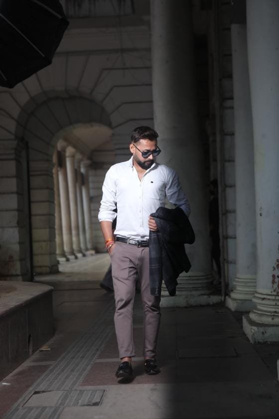 Abhieshek Katiyaar Real Estate Consultant