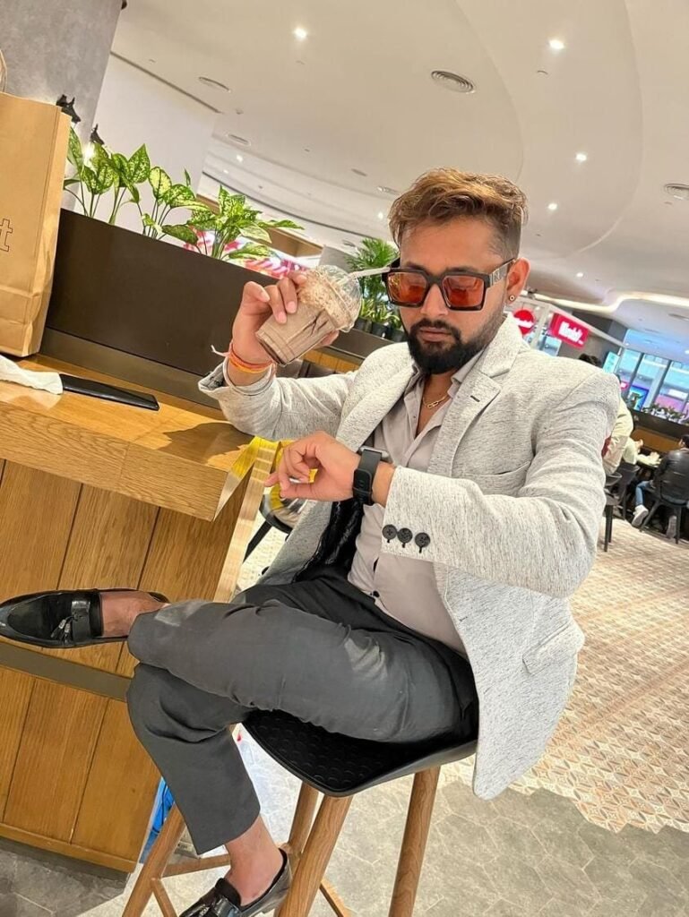 Abhieshek Katiyaar Financial Advisor